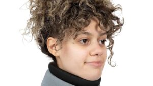 Niezbędne akcesoria: opaski na szyję do aparatów fotograficznych i lornetek dla wymagających profesjonalistów