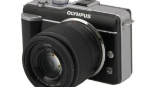 Porównanie aparatów Panasonic Lumix DMC SZ10 i DMC FZ18: Który model wybrać?