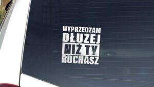 Zaskocz swoich znajomych: 3 proste sposoby na naklejkę ze zdjęcia w praktycznym poradniku