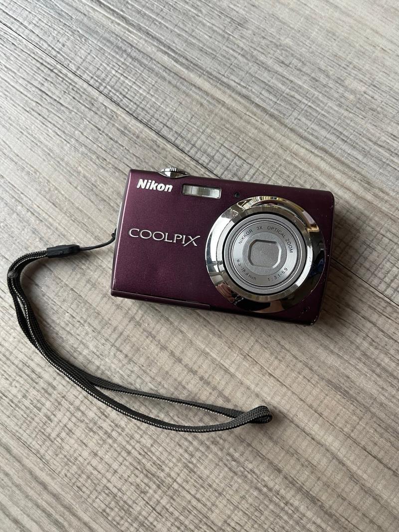 Porównanie aparatów Nikon